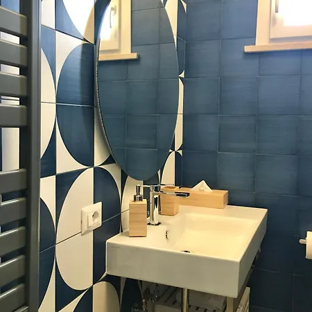 Borgo Capua 26 * روما